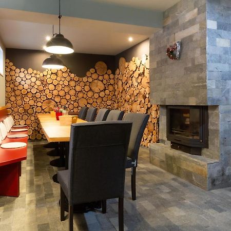 Къщи За Гости Сноуфлейк Snowflake Chalet And Snowflake Lodge บันสโก ภายนอก รูปภาพ