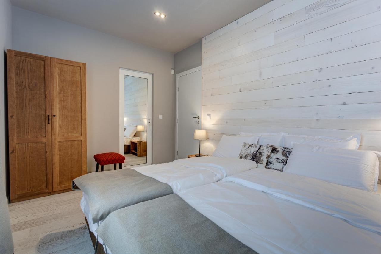 Къщи За Гости Сноуфлейк Snowflake Chalet And Snowflake Lodge บันสโก ภายนอก รูปภาพ