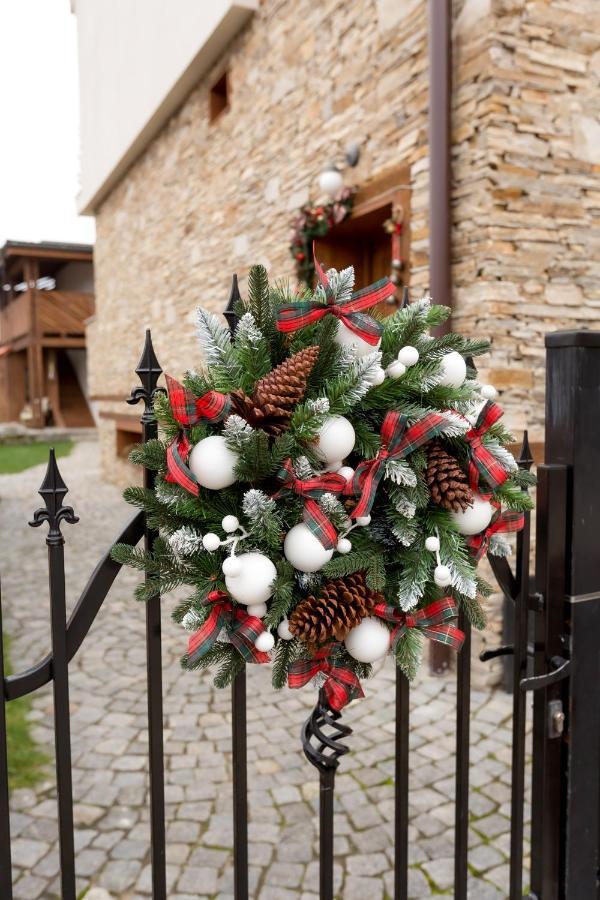 Къщи За Гости Сноуфлейк Snowflake Chalet And Snowflake Lodge บันสโก ภายนอก รูปภาพ